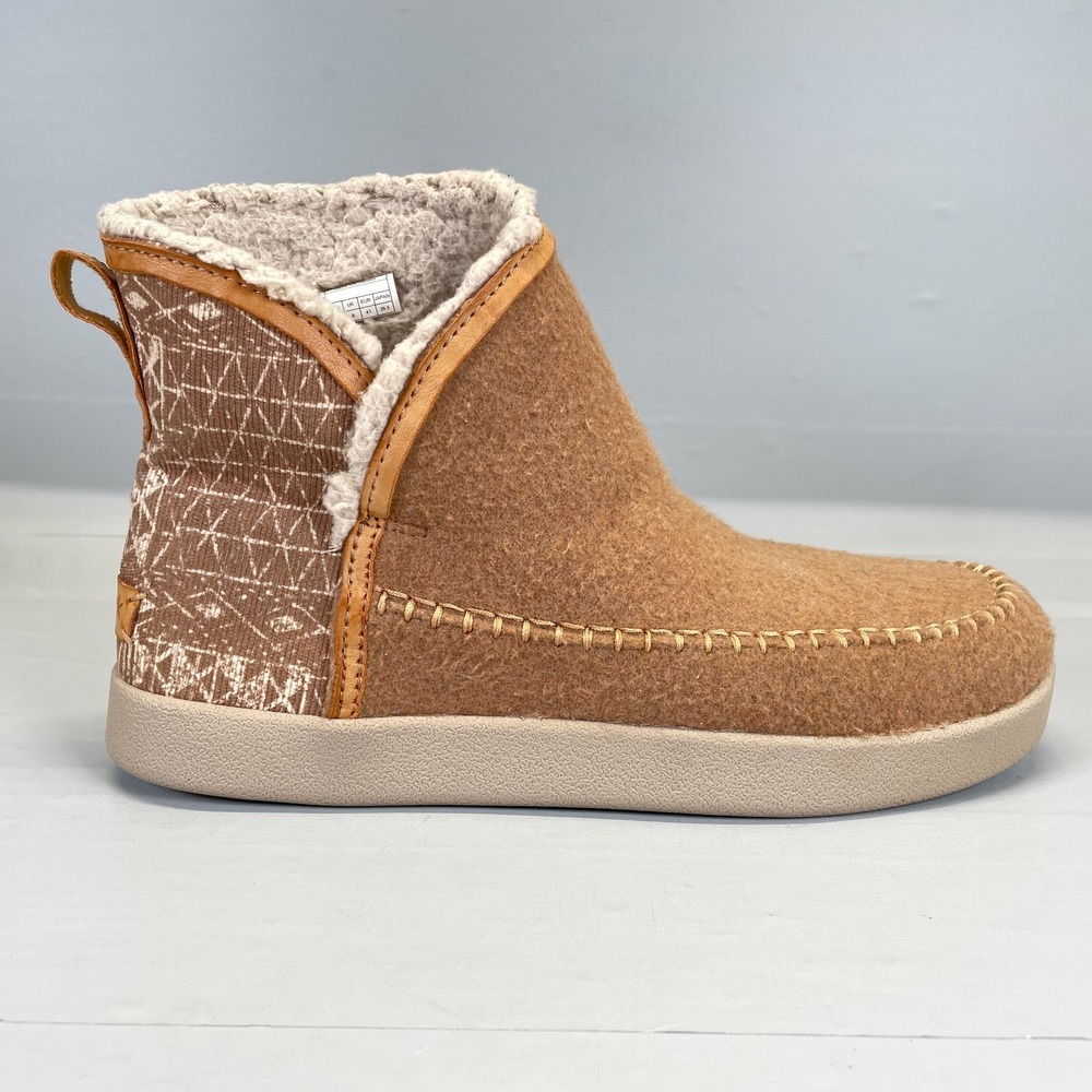 Sanuk Bootah Ojai Ankle Boots Womens Size 10 Brown Slip On Sherpa Comfort Shoes